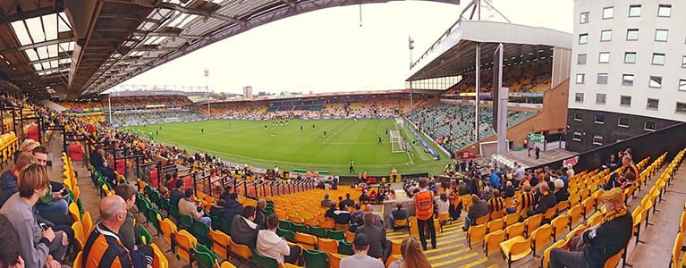 Futbalovedarceky.sk