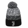 Čiapka Juventus s logom klubu zateplená