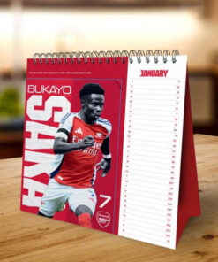 stolovy kalendar aresnal 2026 3